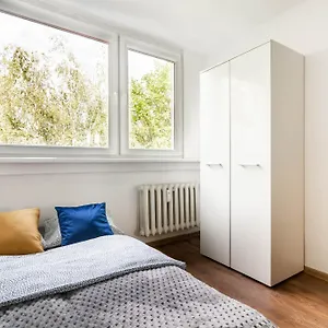 - Ul Mlodych Technikow Apartament