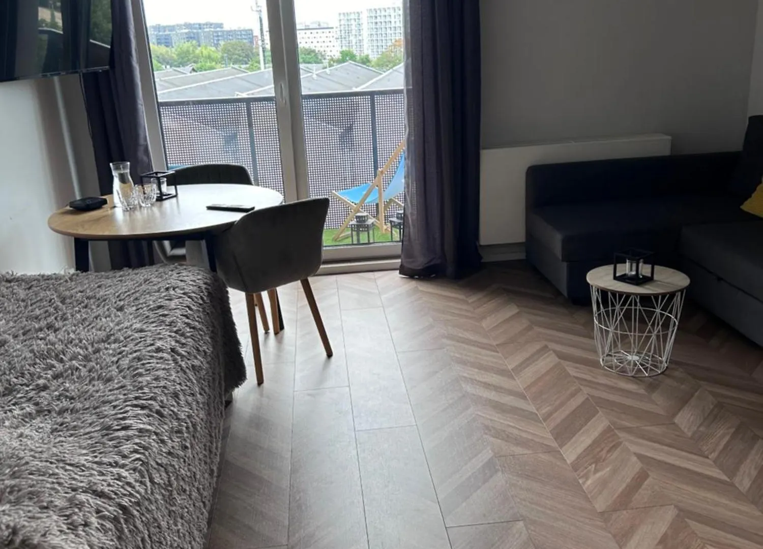 Apartament Z Balkonem I Parkingiem Wroclaw
